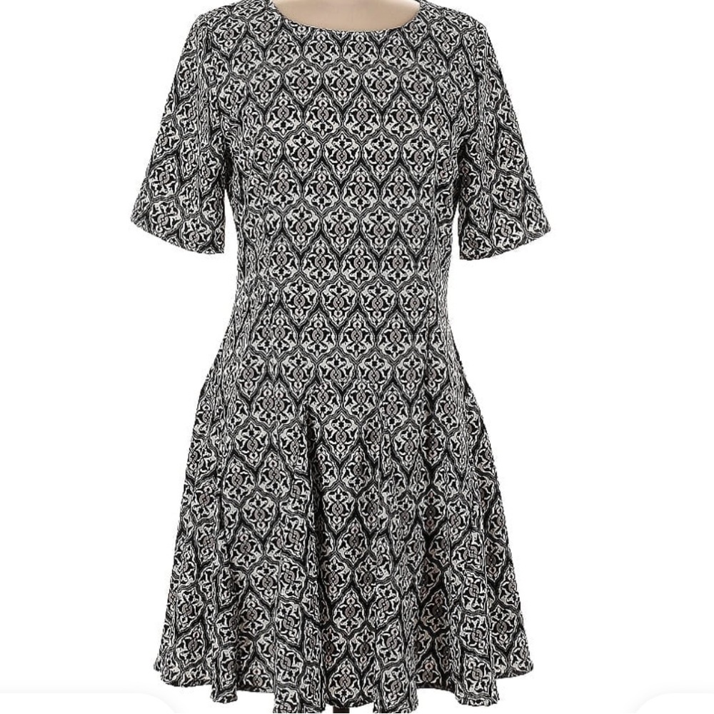 H&M Conscious Collection Black, Pink, White Geometric Fit, Flare Dress Size 6 - Picture 9 of 10